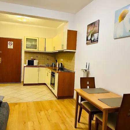 Apartment Opera *