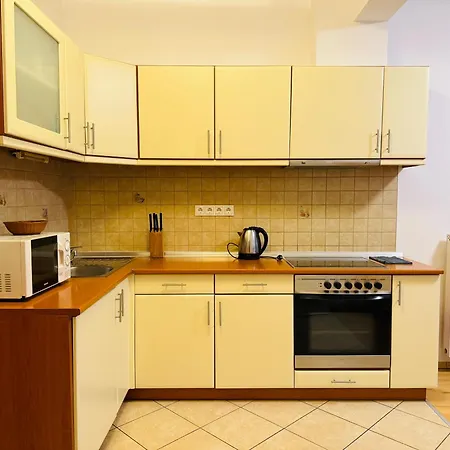 Apartament Opera *